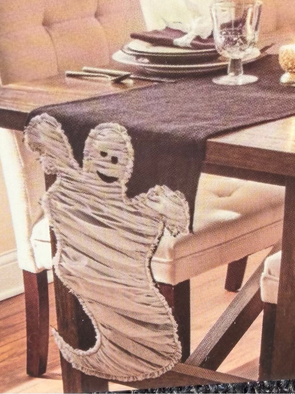 CYNTHIA ROWLEY CURIOUS NWT ghost table runner -14x90
